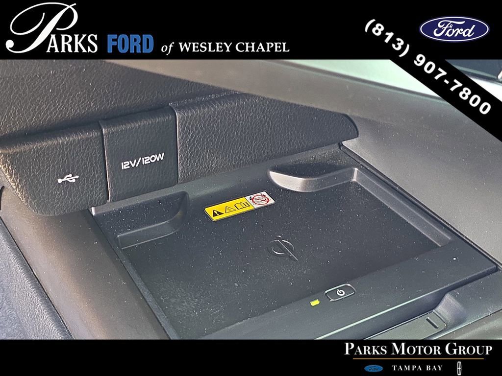 Used 2022 Toyota Camry XSE image 23