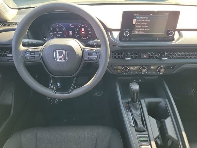 Used 2025 Honda Accord SE image 4