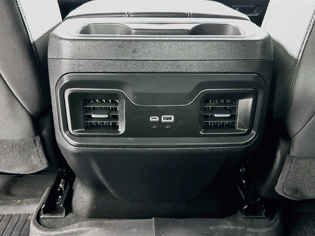Used 2026 Chevrolet Silverado 1500 LT AWD/4WD image 28