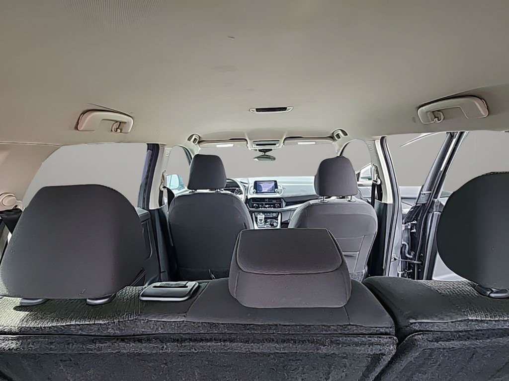 Used 2024 Nissan Rogue SV AWD/4WD image 11