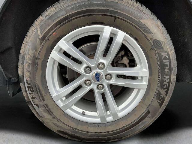 Certified 2022 Ford Explorer XLT w/ Class IV Trailer Tow Package image 28