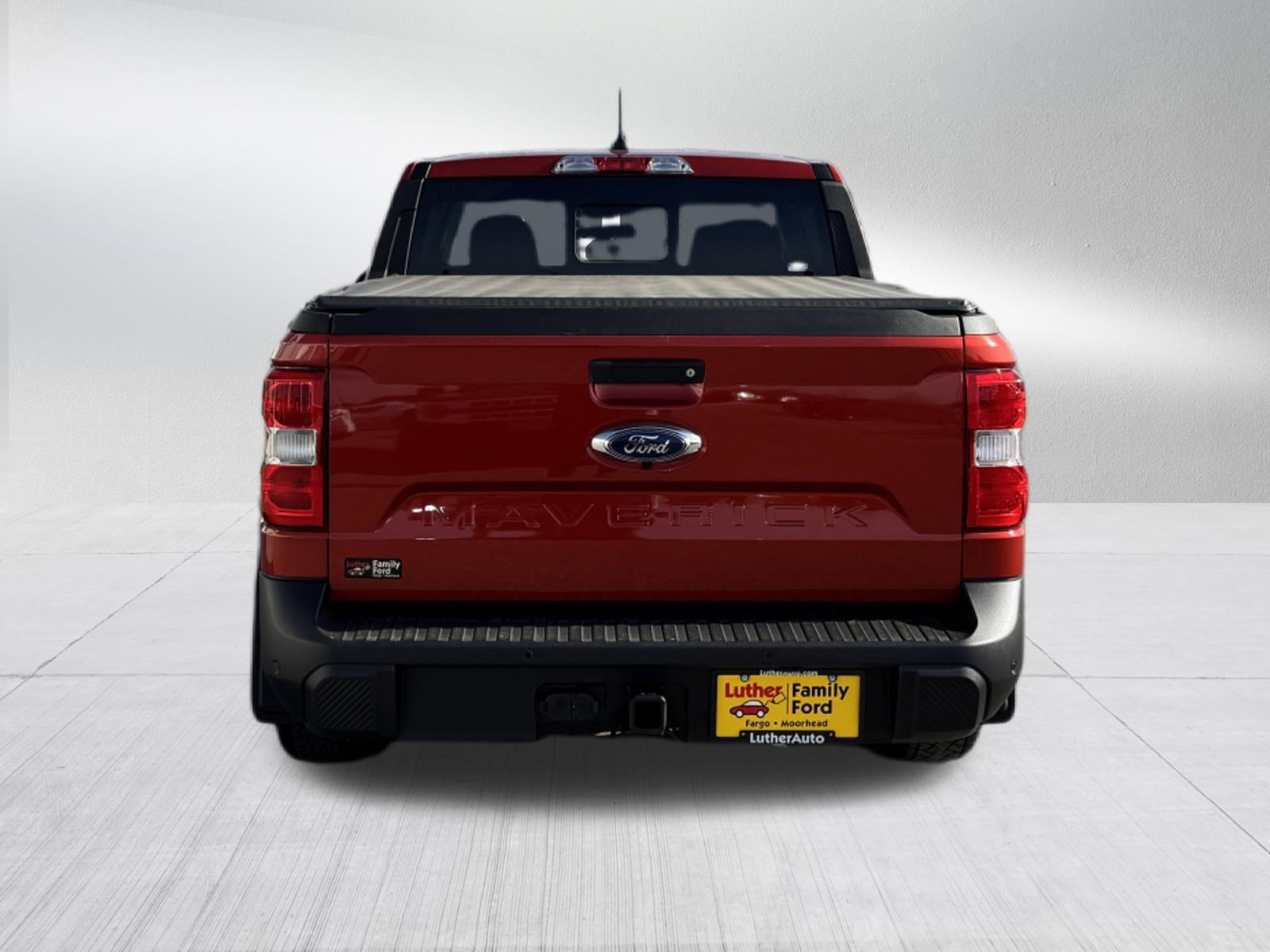 Certified 2024 Ford Maverick Lariat w/ FX4 Off-Road Package AWD/4WD image 6