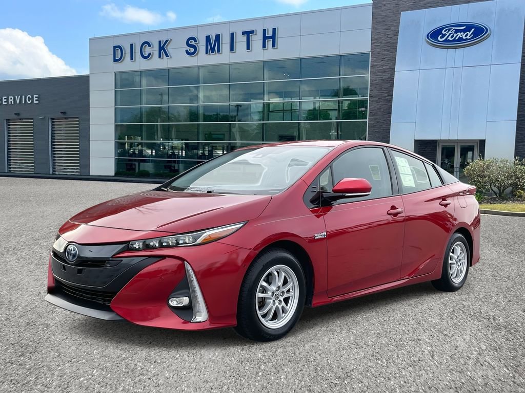 Used 2018 Toyota Prius Prime Advanced image 3