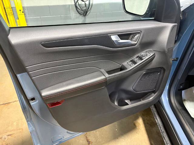 Certified 2024 Ford Escape ST-Line w/ Tech Pack #1 AWD/4WD image 22
