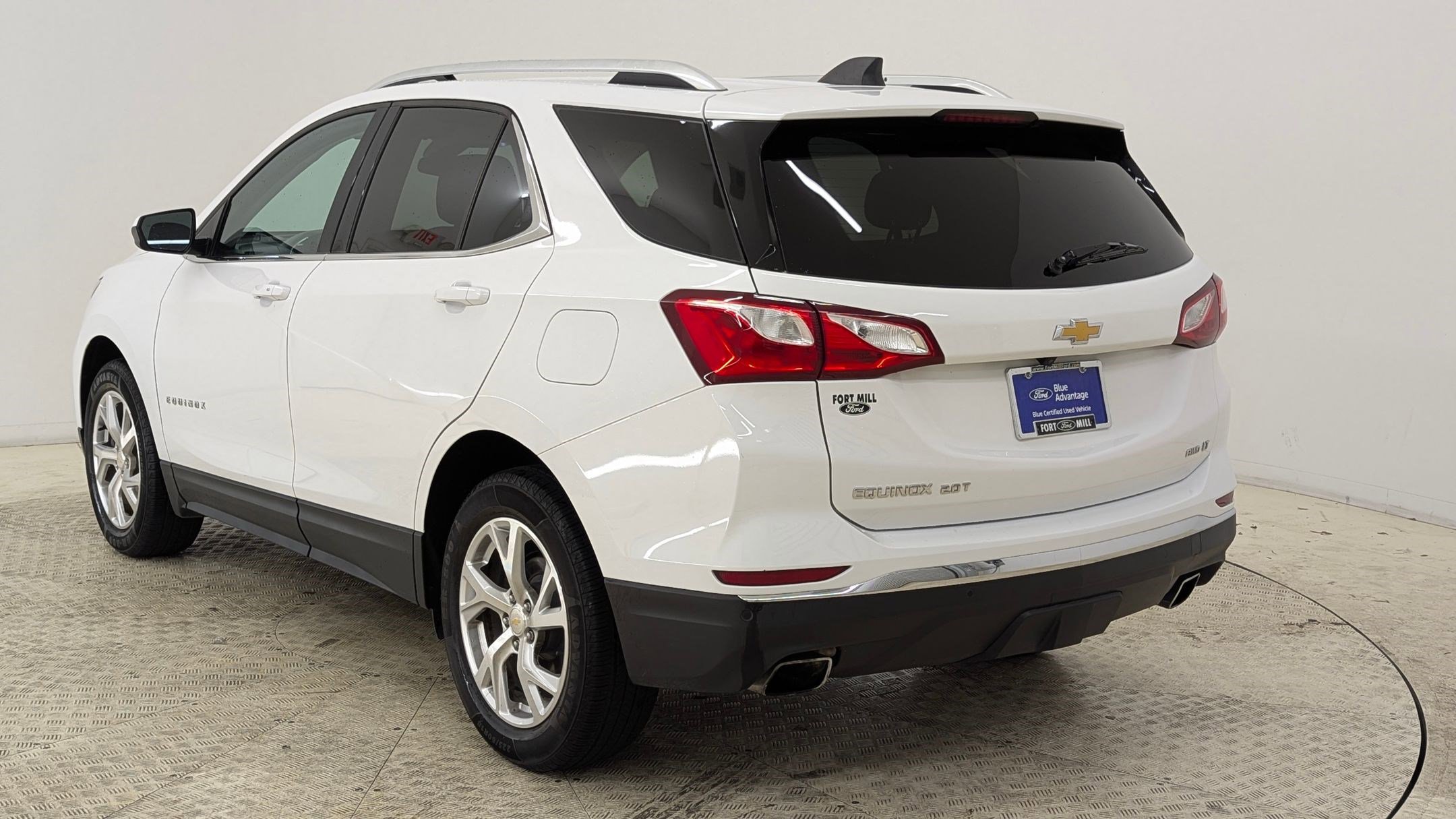 Used 2020 Chevrolet Equinox LT image 3