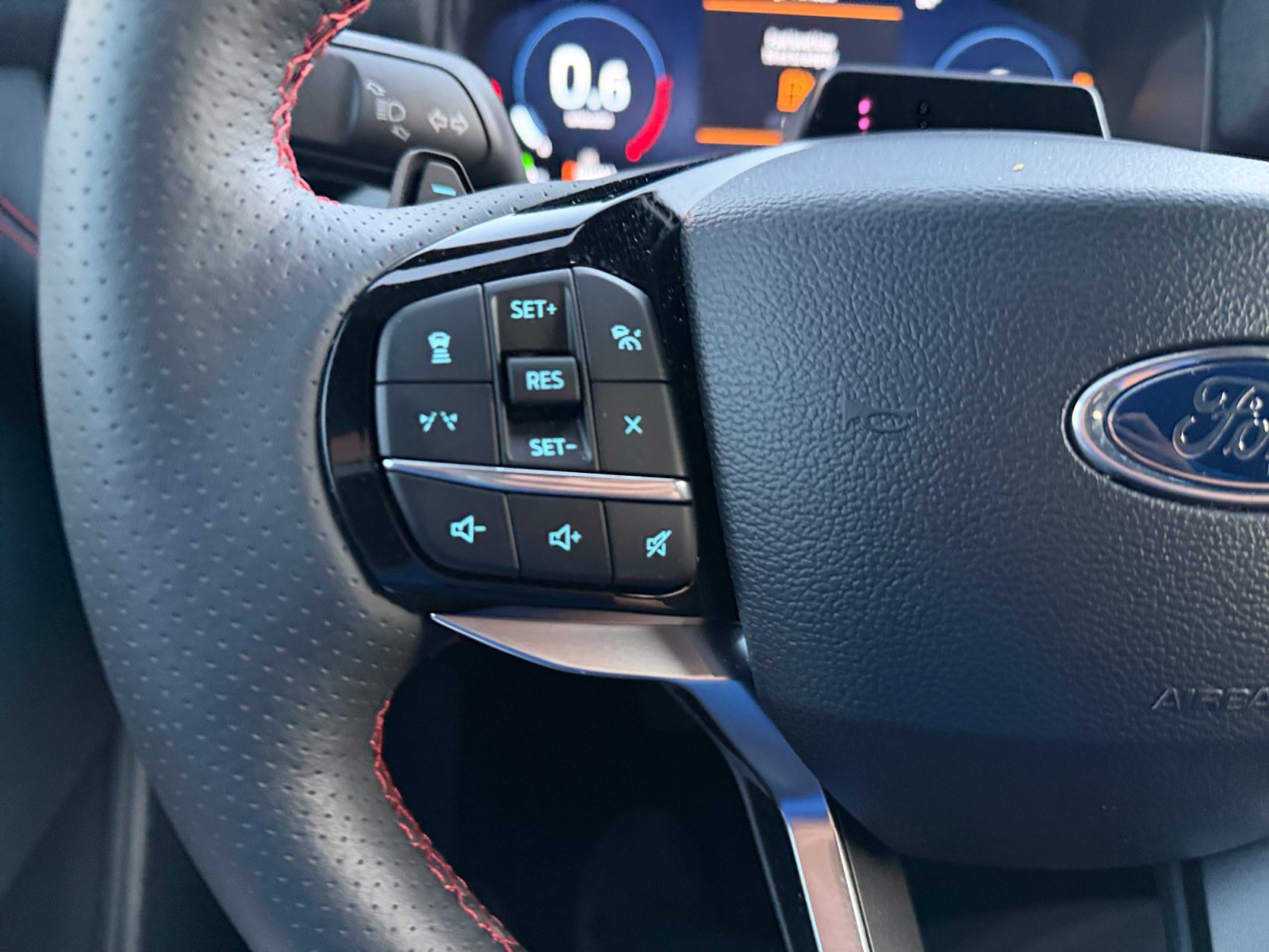 Certified 2025 Ford Explorer ST AWD/4WD image 20