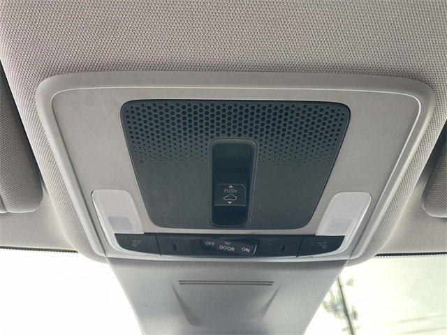 Used 2022 Honda Civic EX image 8