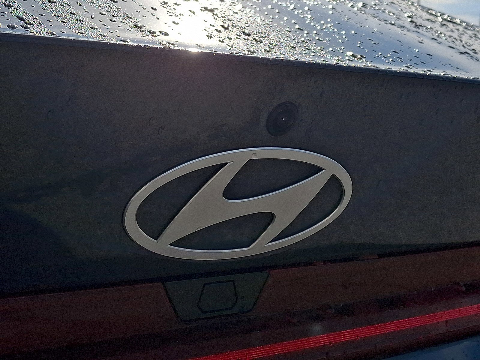 Used 2025 Hyundai Elantra SEL FWD image 29