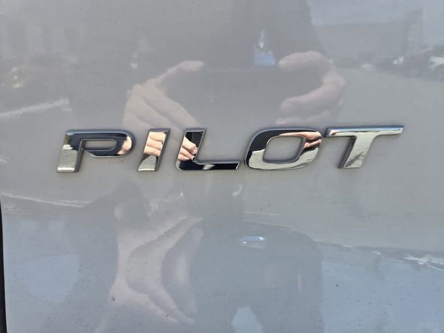 Used 2022 Honda Pilot Special Edition image 16