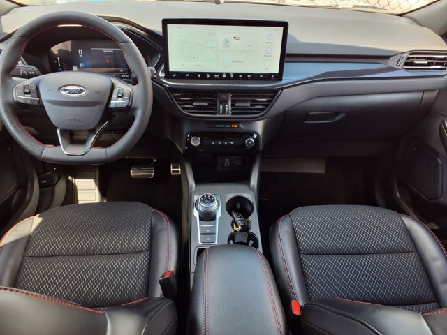 Certified 2024 Ford Escape ST-Line w/ Tech Pack #1 AWD/4WD image 14