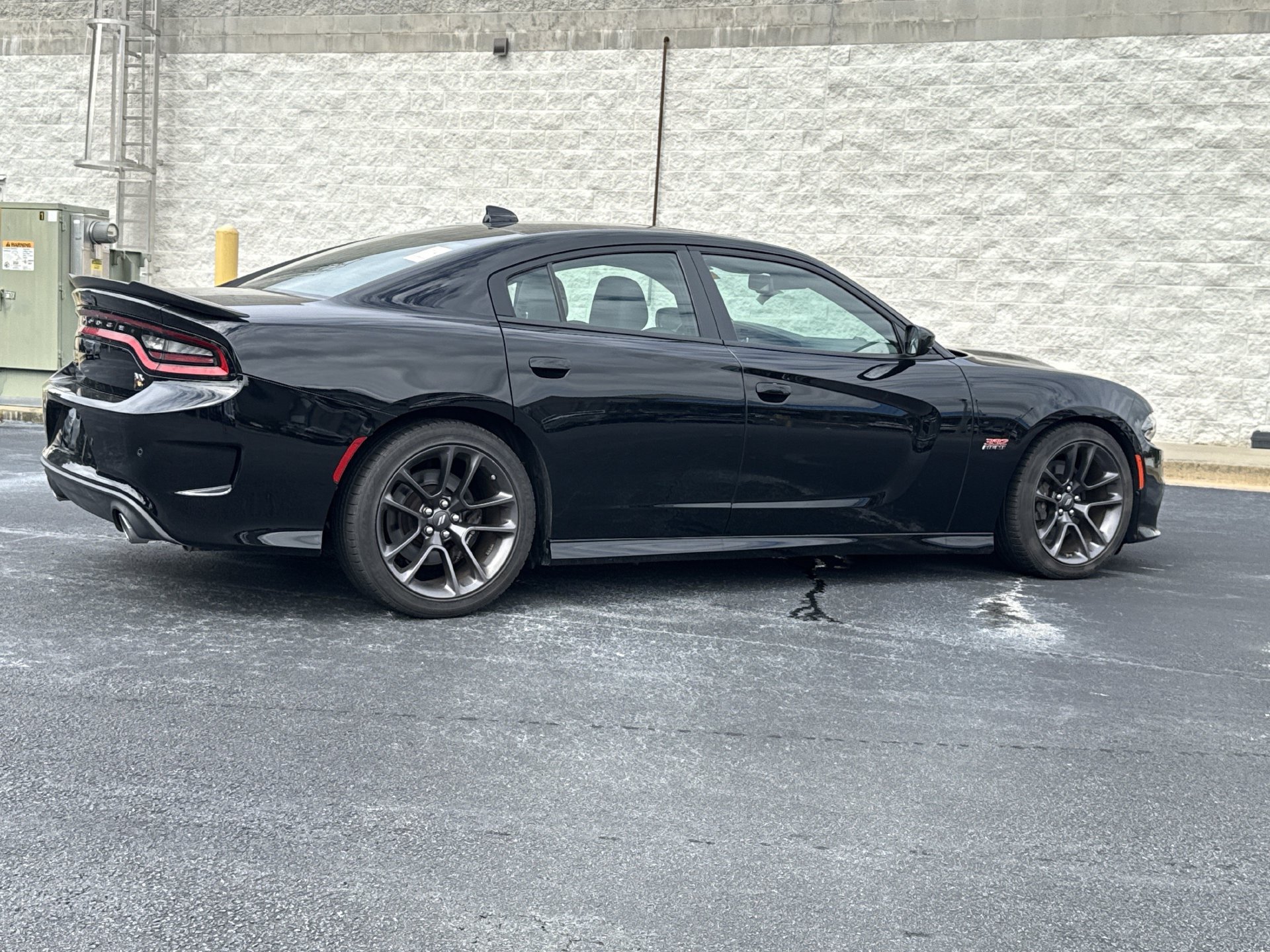 Used 2023 Dodge Charger Scat Pack w/ Plus Group RWD image 25