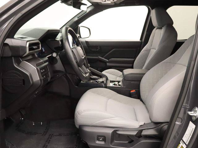 Used 2025 Toyota Tacoma SR5 AWD/4WD image 35