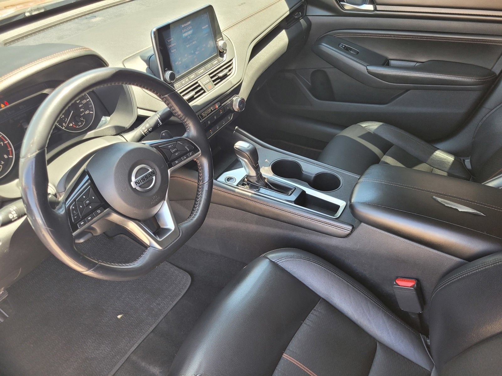 Used 2019 Nissan Altima 2.5 SR w/ SR Premium Package FWD image 19