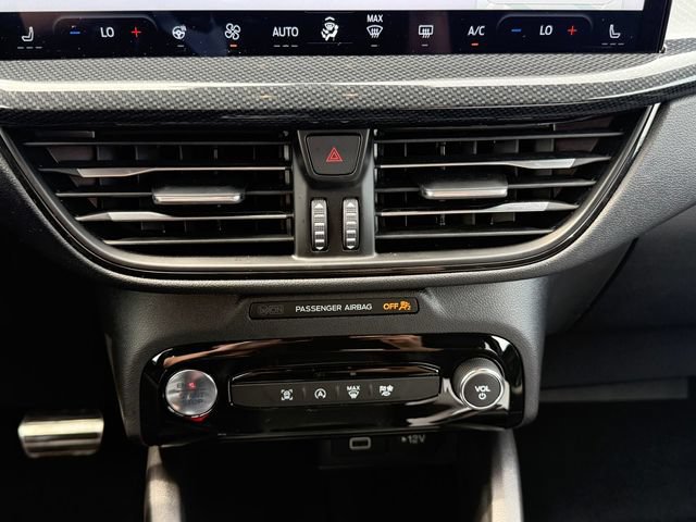 Certified 2024 Ford Escape ST-Line w/ Tech Pack #1 AWD/4WD image 12