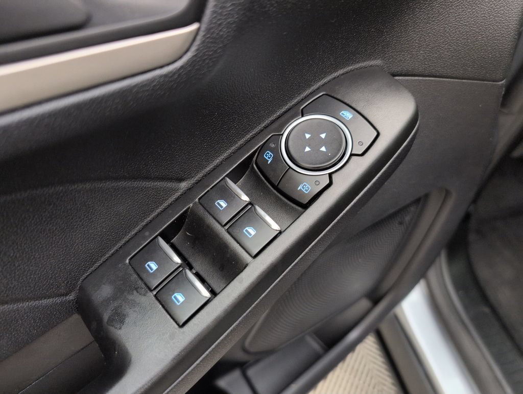 Certified 2022 Ford Escape S AWD/4WD image 32