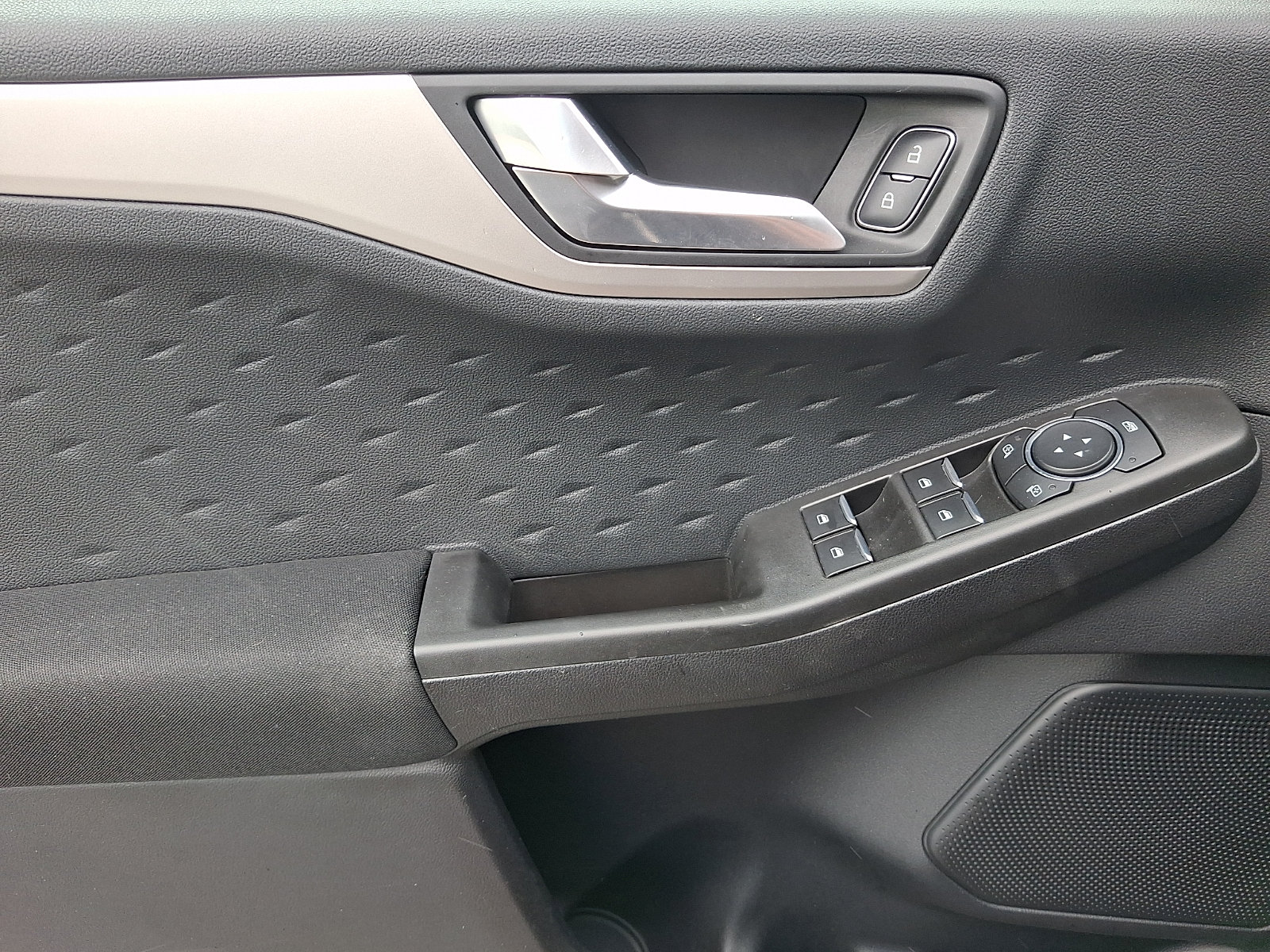 Certified 2020 Ford Escape SE AWD/4WD image 13