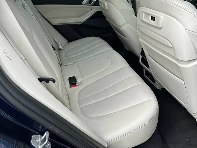 Used 2022 BMW X5 M50i AWD/4WD image 9