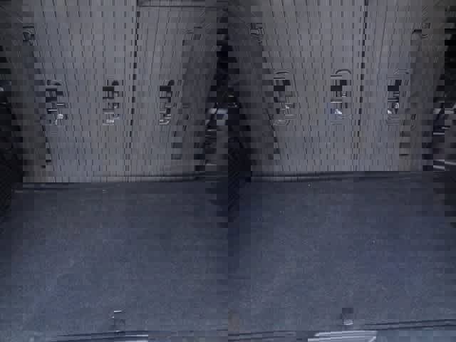 Used 2022 Subaru Ascent Touring w/ Popular Package #2A image 5