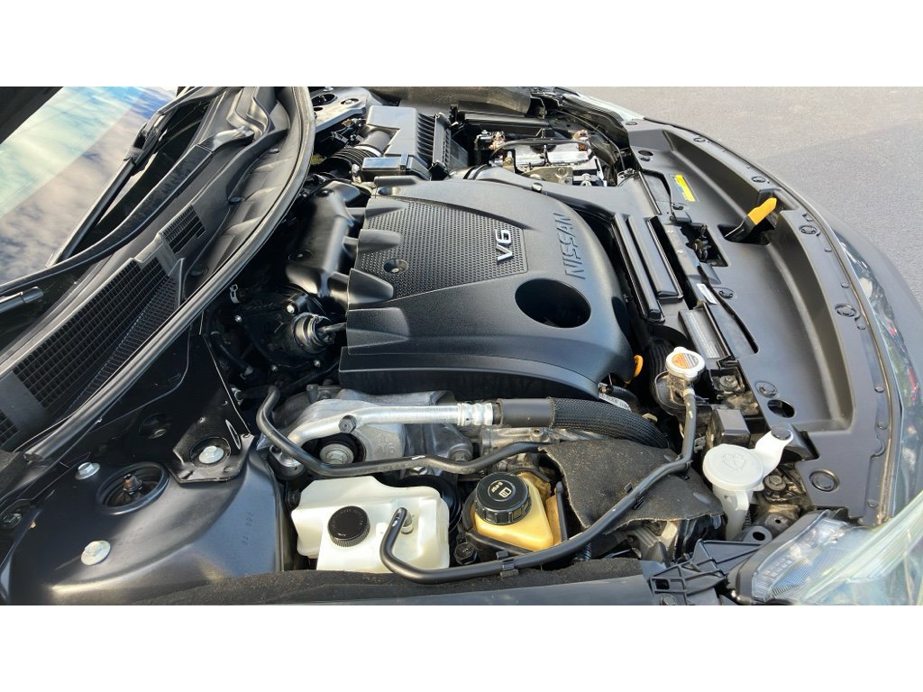 Used 2018 Nissan Maxima SR image 39