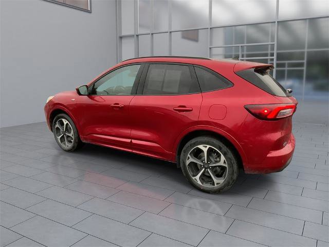 Certified 2023 Ford Escape ST-Line Elite w/ Premium Technology Package image 5