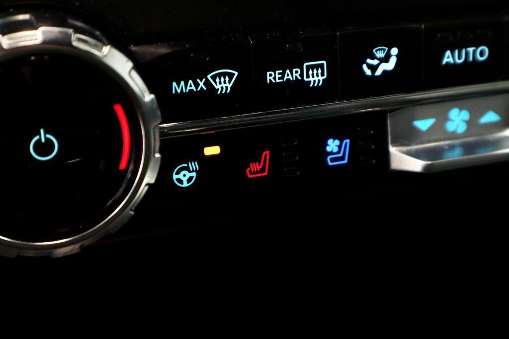 Certified 2024 Ford F150 Platinum w/ Equipment Group 702A High image 12