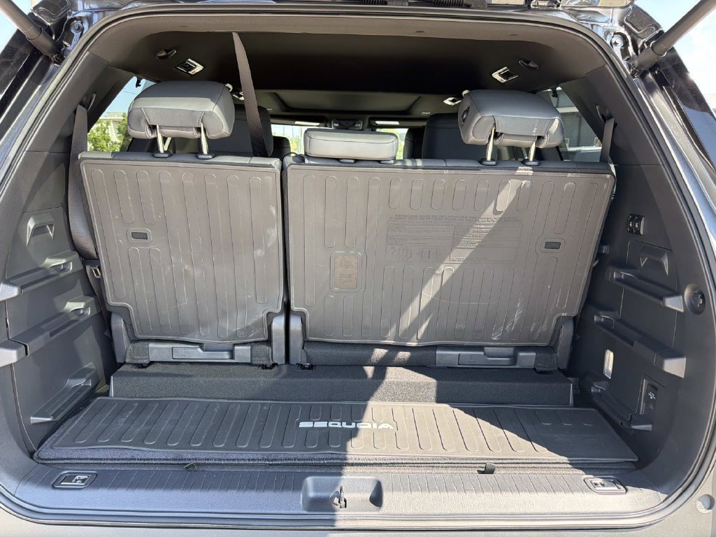 Used 2026 Toyota Sequoia Capstone AWD/4WD image 10