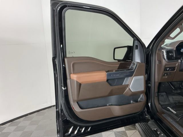 Certified 2025 Ford F150 King Ranch AWD/4WD image 16