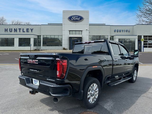 Used 2022 GMC Sierra 2500 Denali w/ Denali Ultimate Package AWD/4WD image 4