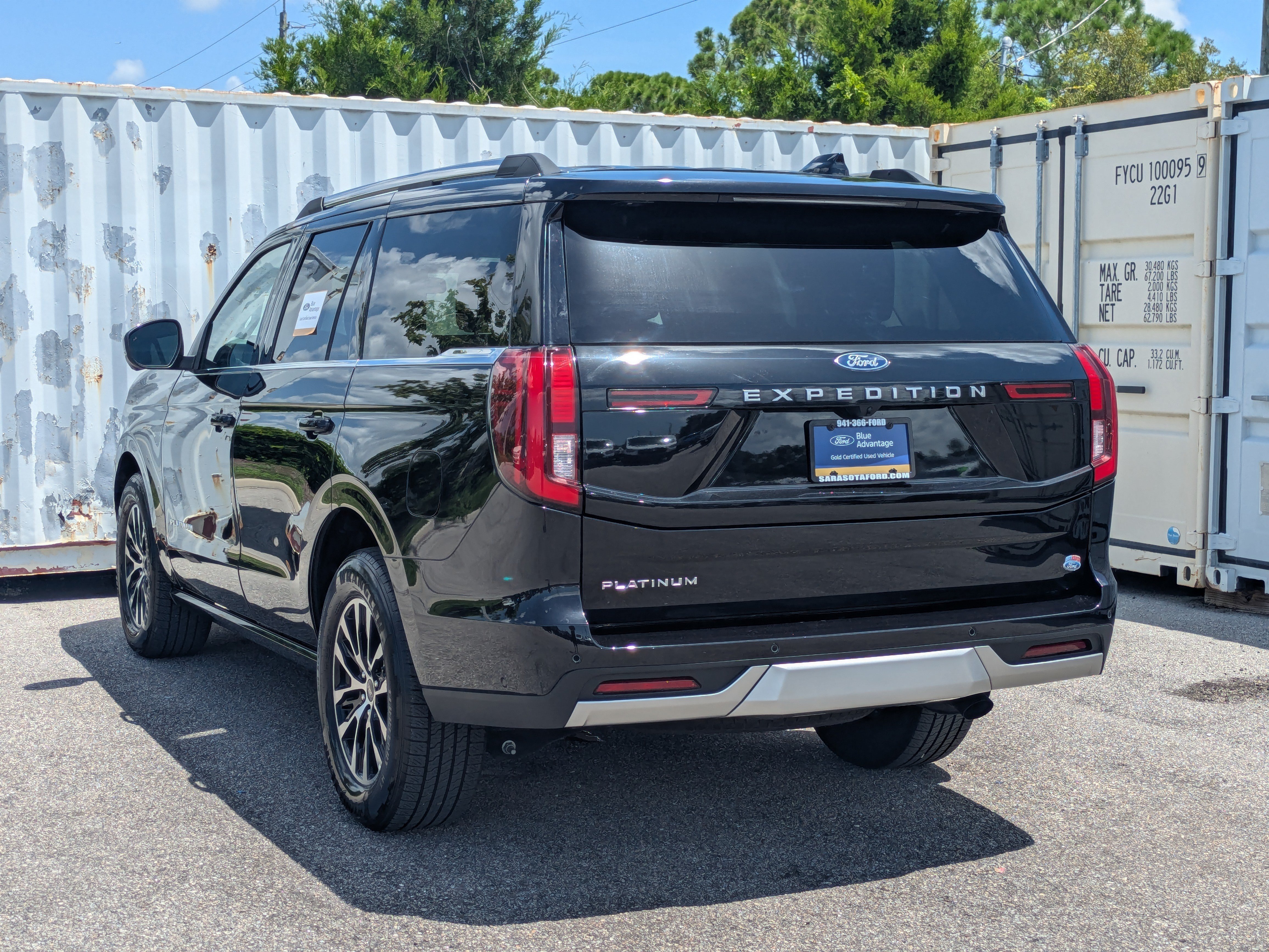 Certified 2025 Ford Expedition Platinum AWD/4WD image 7