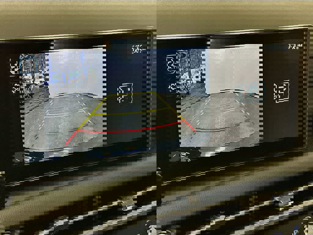 Used 2025 Hyundai Tucson SE FWD image 27