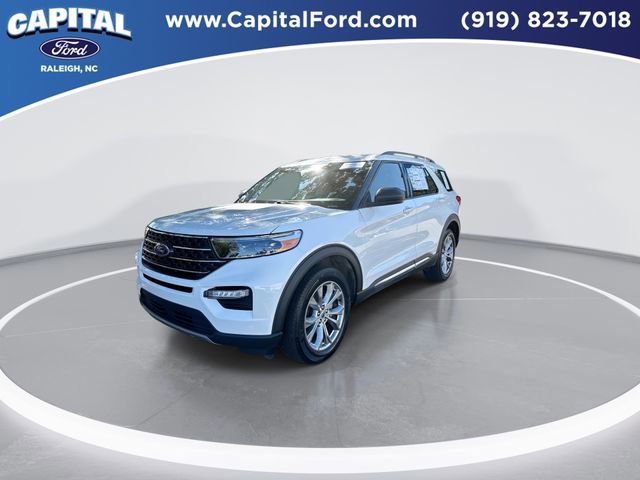 Certified 2022 Ford Explorer XLT w/ Equipment Group 202A image 2