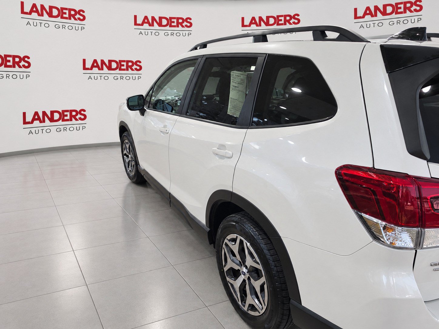 Used 2024 Subaru Forester Premium AWD/4WD image 6