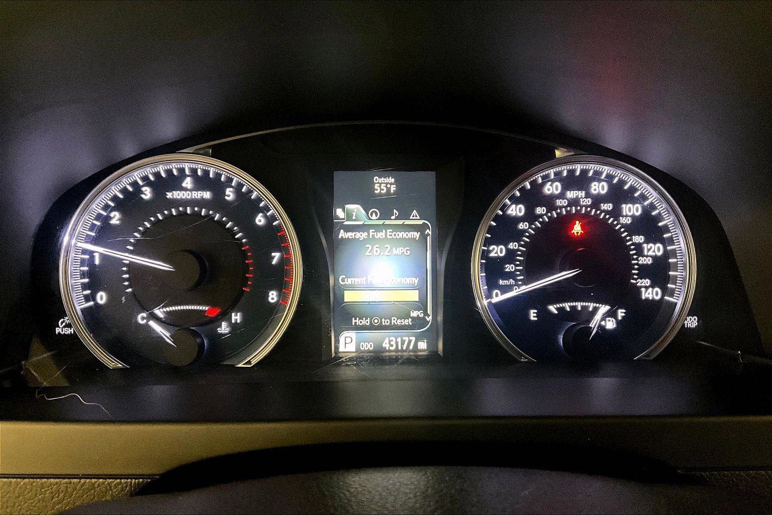 Used 2017 Toyota Camry XLE w/ Moonroof Package image 19