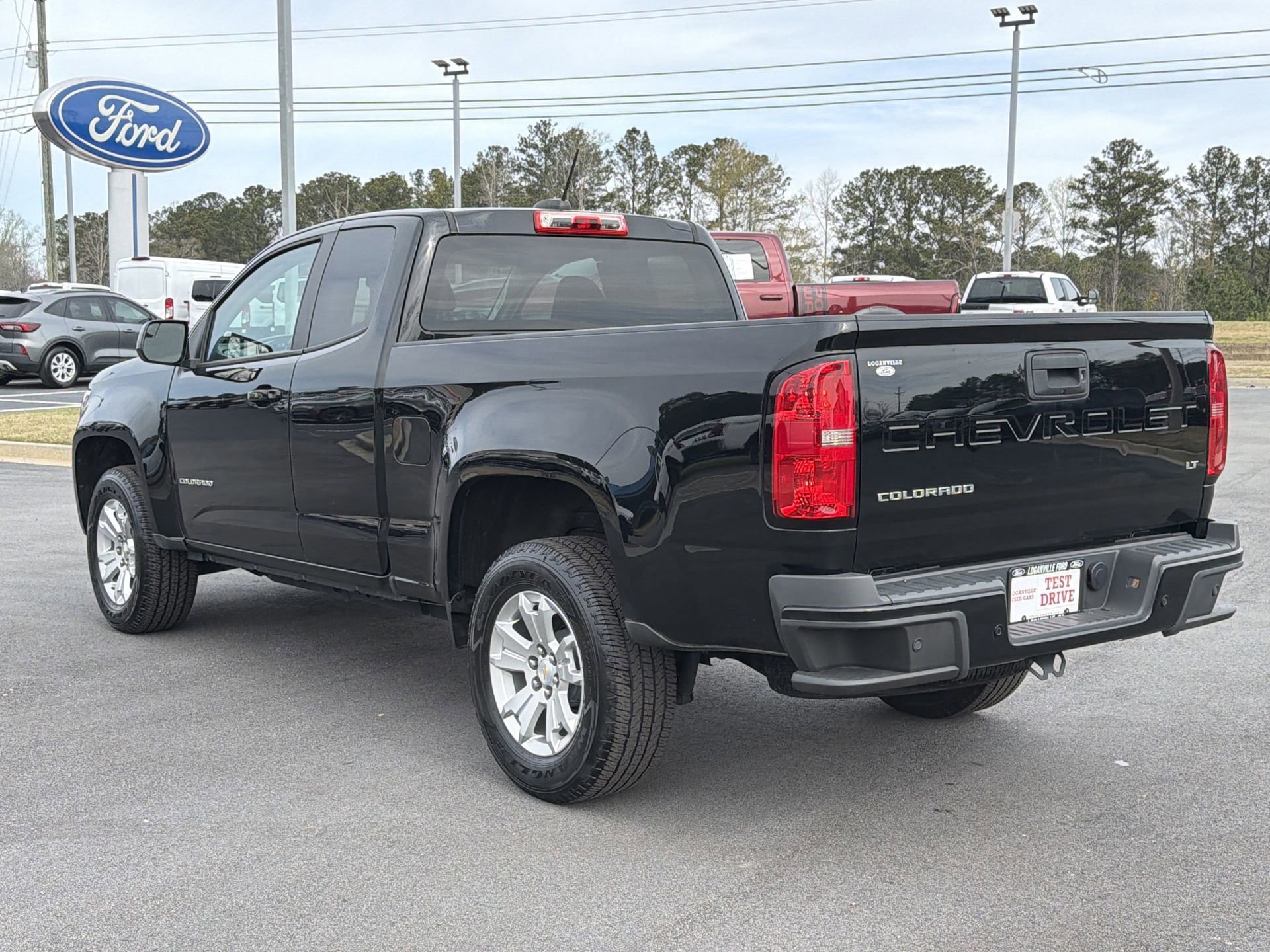 Used 2022 Chevrolet Colorado LT w/ Fleet Safety Package image 5