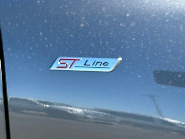 Certified 2025 Ford Escape ST-Line Select AWD/4WD image 22