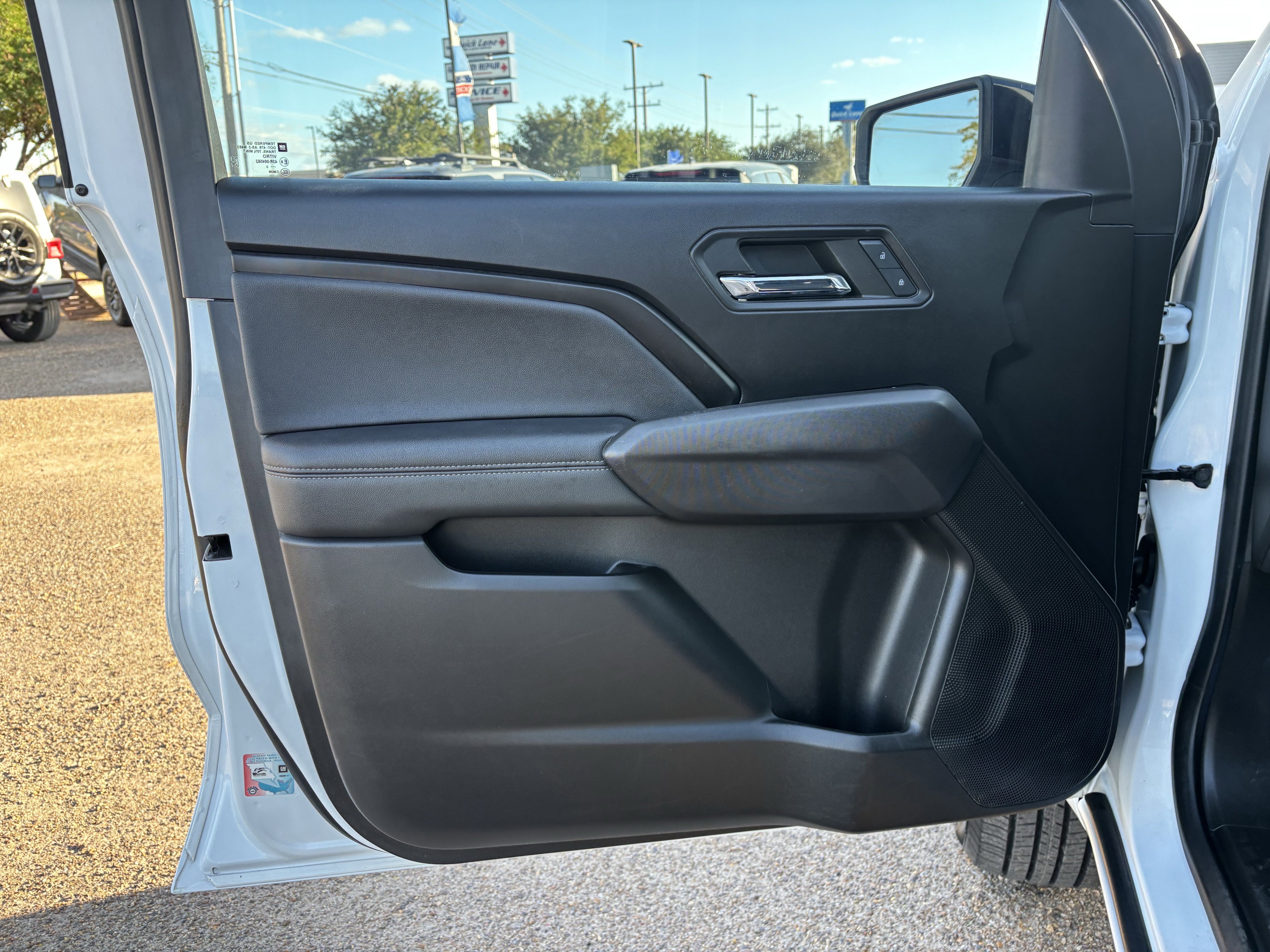 Used 2023 GMC Canyon Elevation w/ Convenience Package image 9