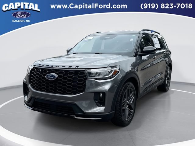 Certified 2025 Ford Explorer ST-Line w/ Premium Package RWD image 1