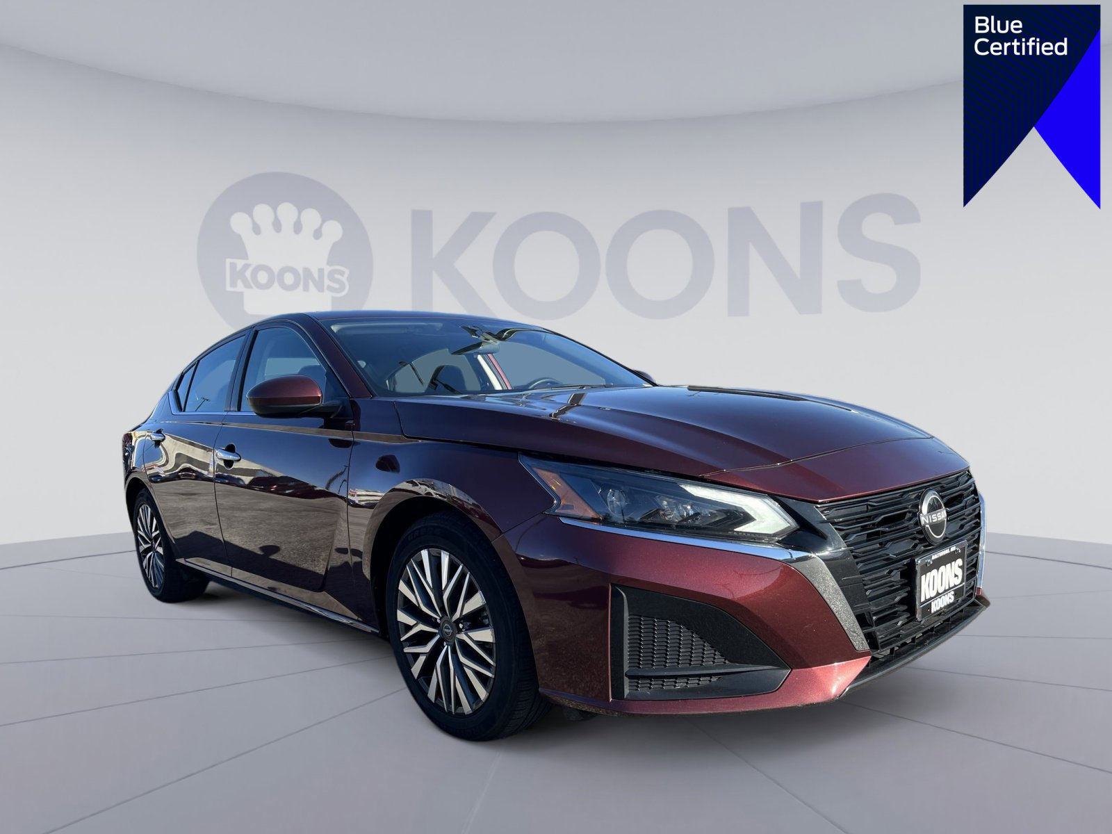 Used 2023 Nissan Altima 2.5 SV