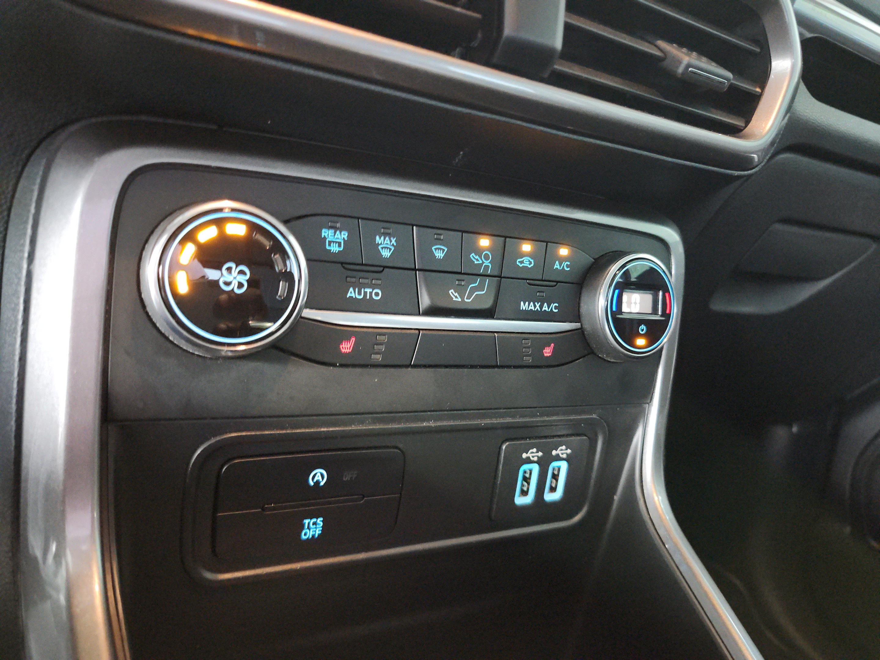 Certified 2022 Ford EcoSport SE AWD/4WD image 26