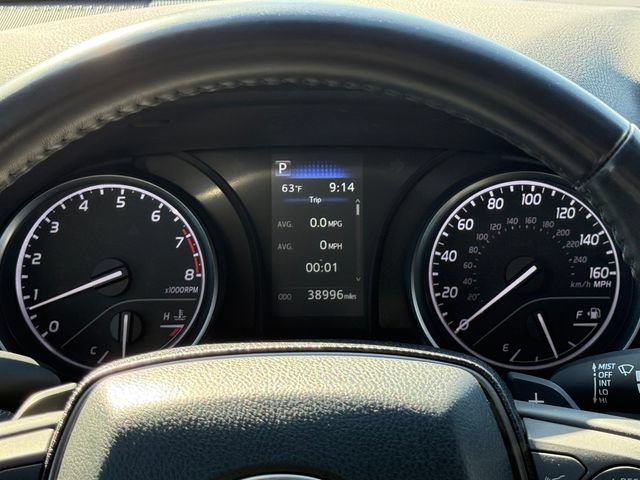 Used 2023 Toyota Camry SE FWD image 32