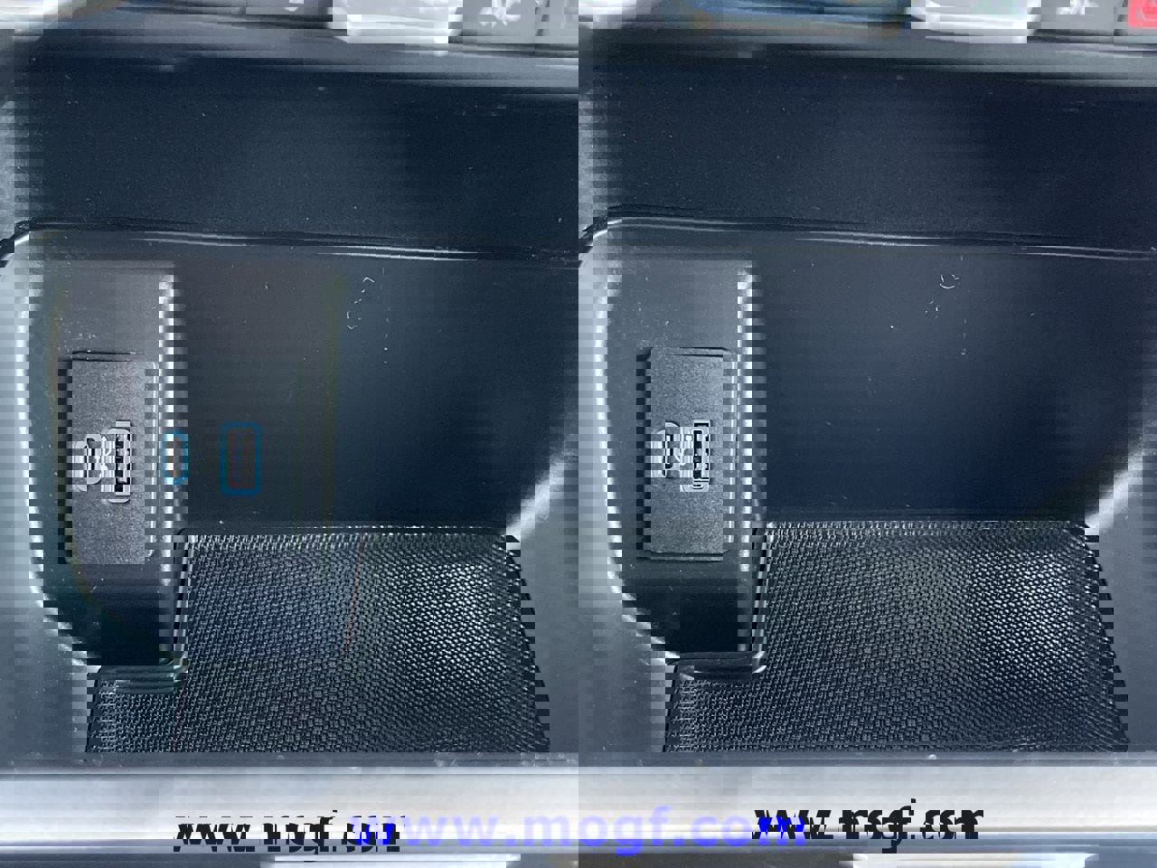 Certified 2022 Ford F150 XLT w/ Equipment Group 302A High image 11