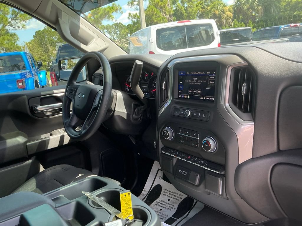 Used 2026 Chevrolet Silverado 1500 Custom w/ Rally Edition RWD image 16
