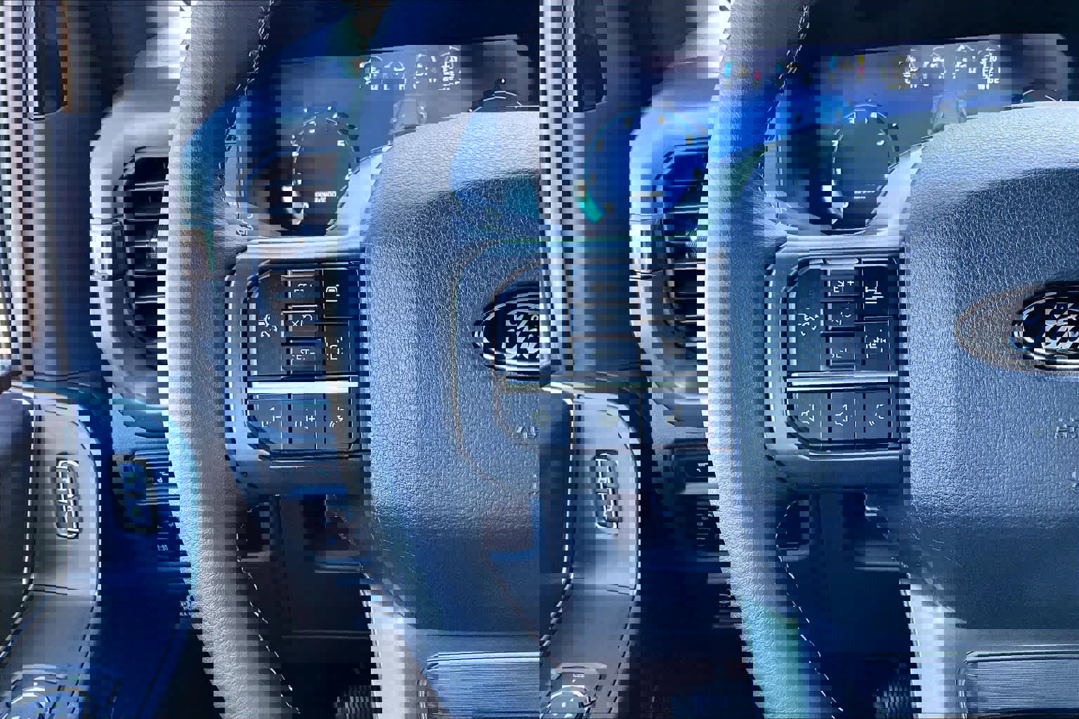 Certified 2024 Ford F150 XLT w/ Equipment Group 302A MID image 27