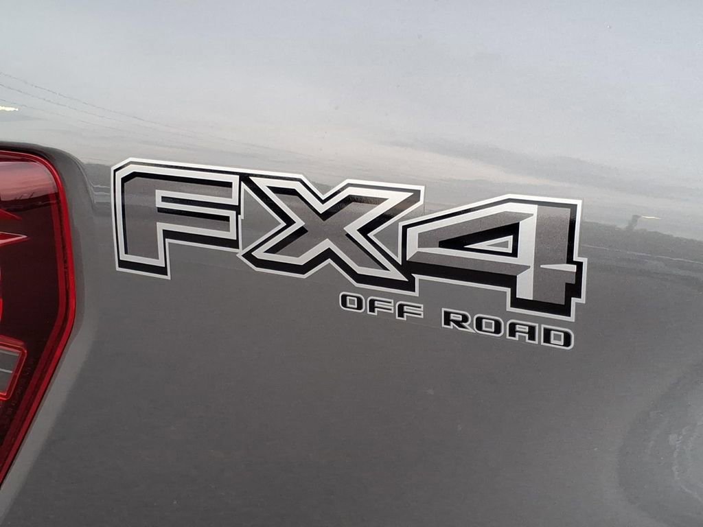 Certified 2024 Ford F150 Platinum w/ Equipment Group 702A High AWD/4WD image 15