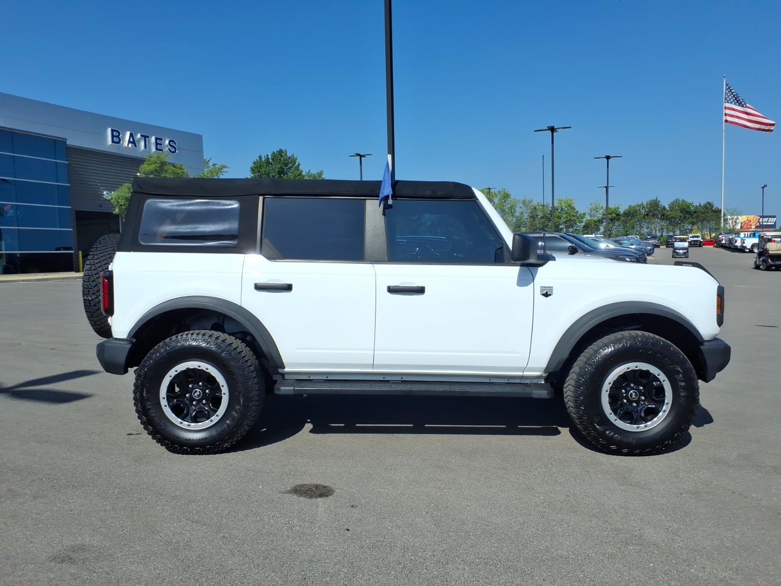 Certified 2022 Ford Bronco Big Bend w/ Sasquatch Package AWD/4WD image 2