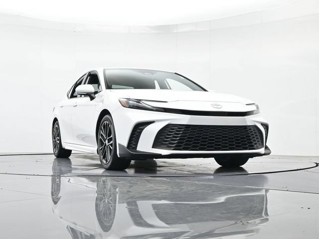 Used 2025 Toyota Camry SE FWD image 36