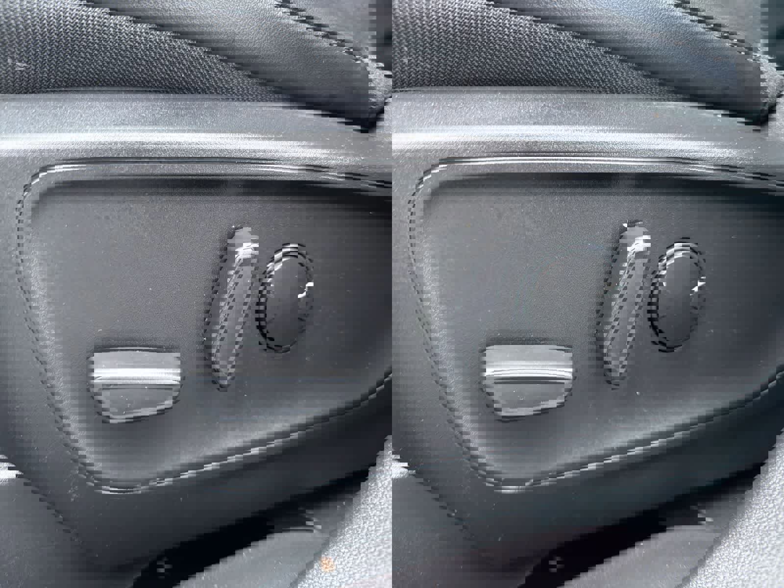 Certified 2023 Ford Escape ST-Line w/ Tech Pack #1 image 18