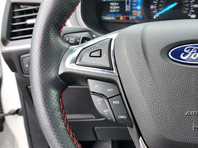 Certified 2022 Ford Edge ST-Line w/ Class II Trailer Tow Package image 29