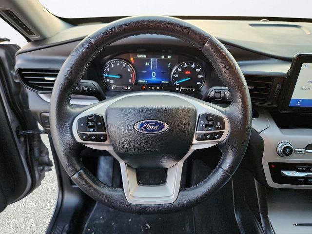 Certified 2023 Ford Explorer XLT RWD image 13