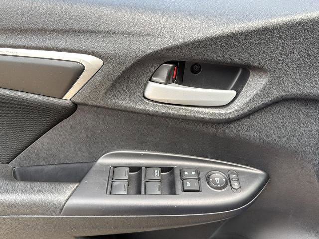 Used 2019 Honda Fit LX image 12